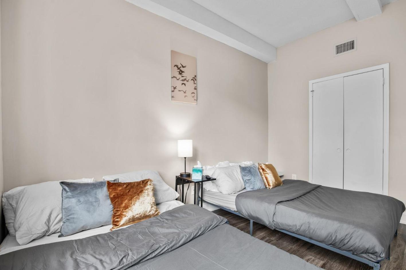 Crown New Haven Hotel At Yale Bagian luar foto